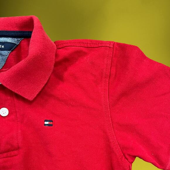 Tommy Hilfiger Polo Boys Medium 12/14 Flag Logo Red Button Up Shirt Embroidered - Picture 5 of 6